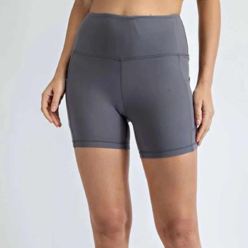 Biker Shorts In Titanium