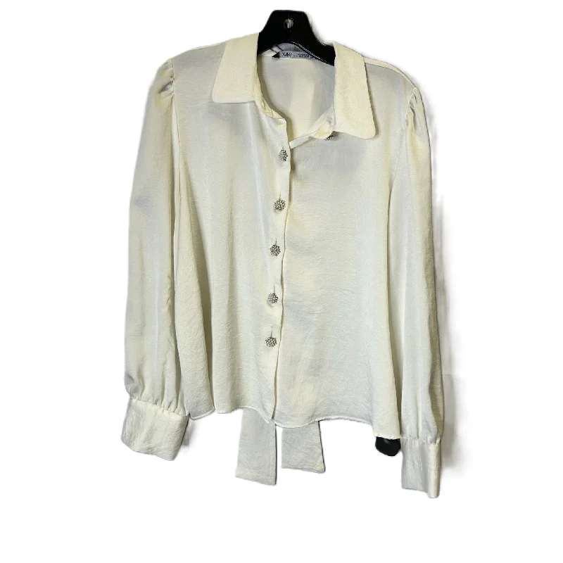 Top Long Sleeve By Zara In Cream, Size: Xl